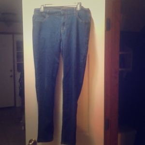 Dark Wash Mid-Rise Super Skinny Jeans